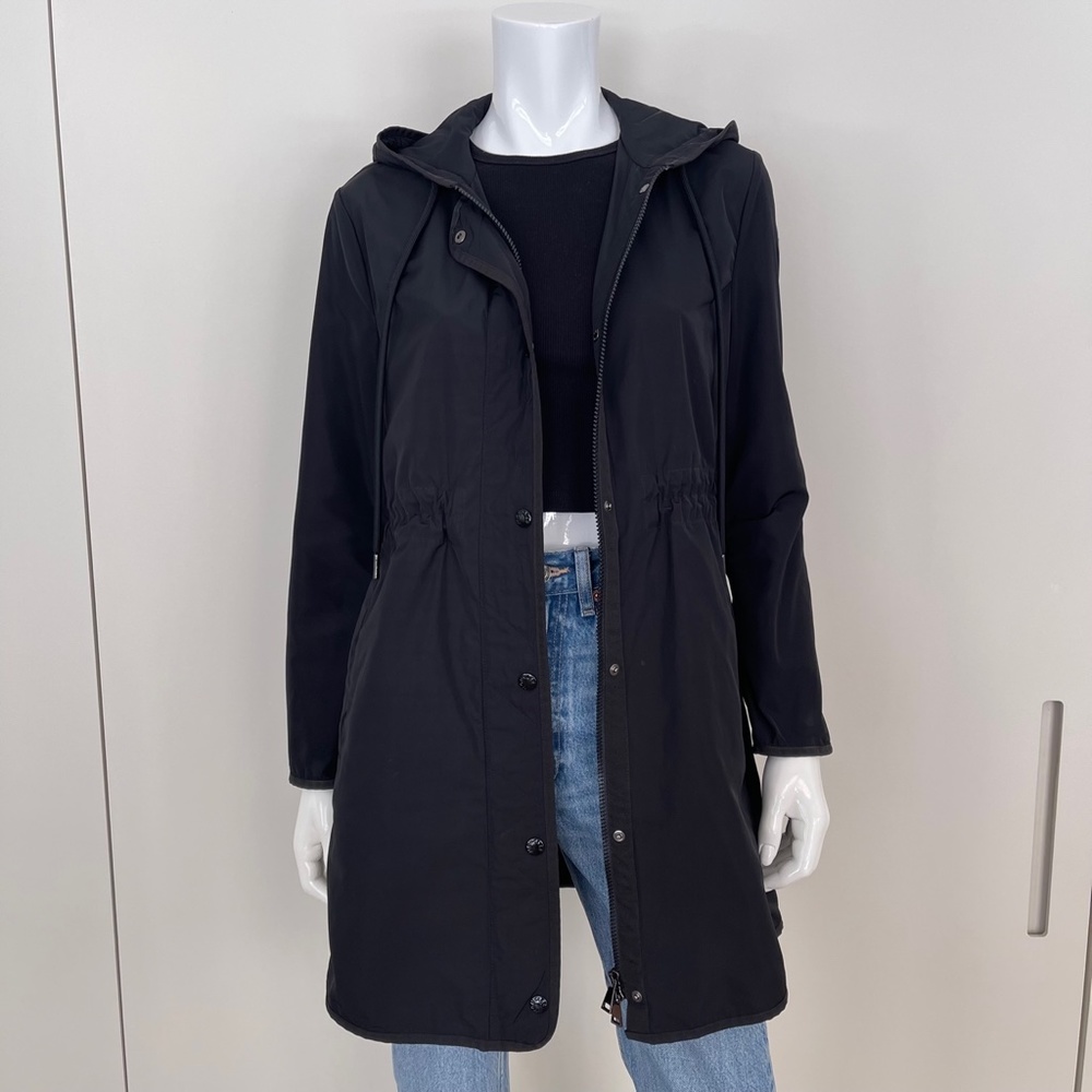 MONCLER Lebris Rain Coat in Black